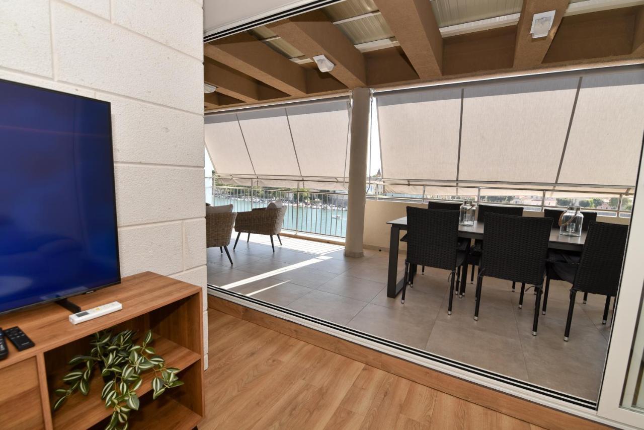 Michelle - Sights Within Easy Reach Apartament
