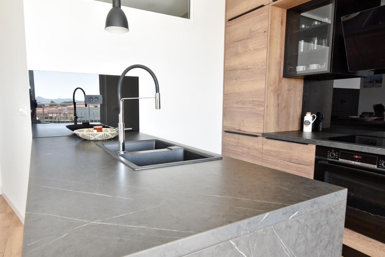 Michelle - Sights Within Easy Reach Apartament Zadar
