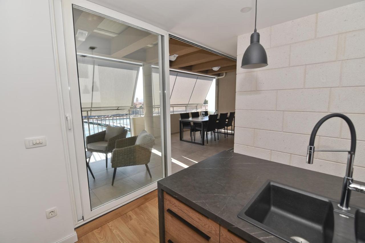 Michelle - Sights Within Easy Reach Apartament *
